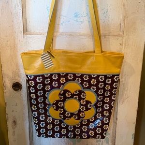 Vera Bradley tote bag